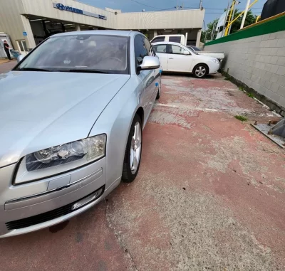 Audi A8