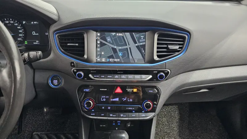 Hyundai Ioniq