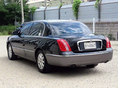 Kia OPIRUS