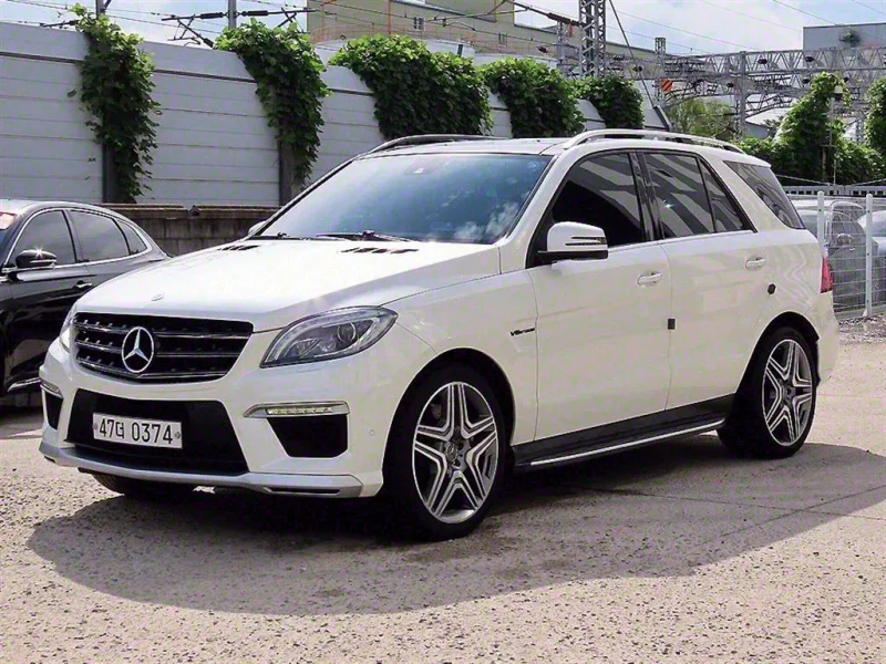 Mercedes-Benz M-class