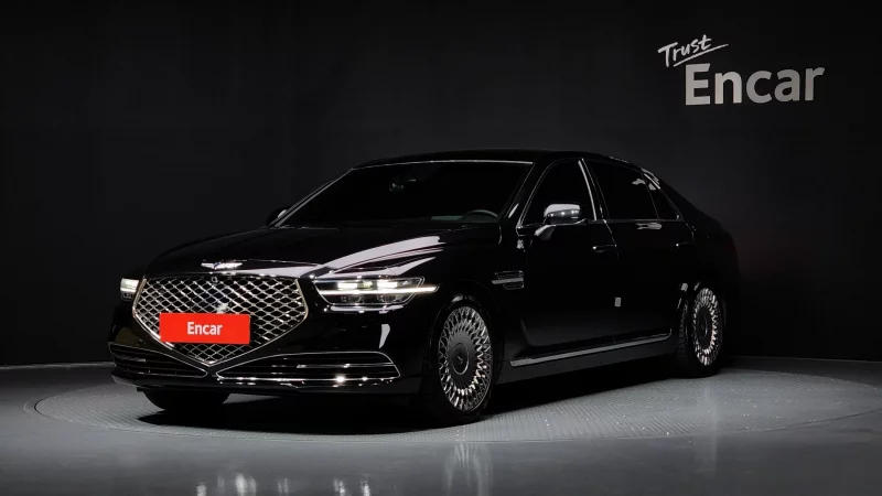 Genesis G90