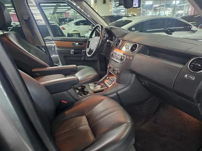 Land Rover DISCOVERY
