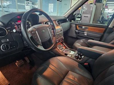 Land Rover DISCOVERY