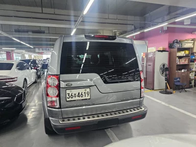 Land Rover DISCOVERY