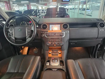 Land Rover DISCOVERY