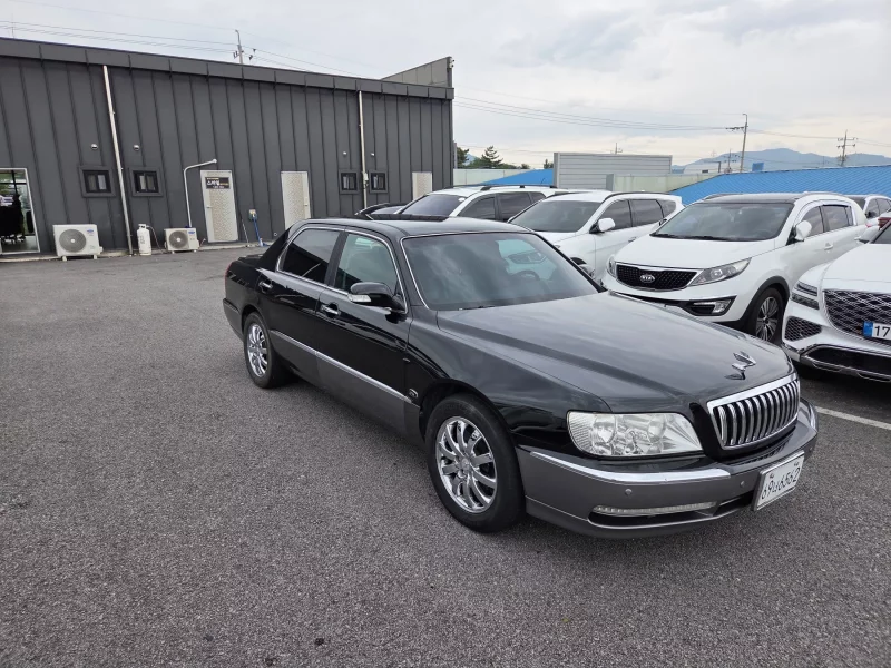 Hyundai Equus