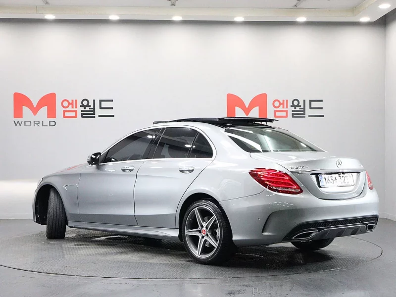 Mercedes-Benz C-Class