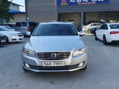 Volvo S80