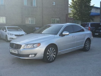 Volvo S80