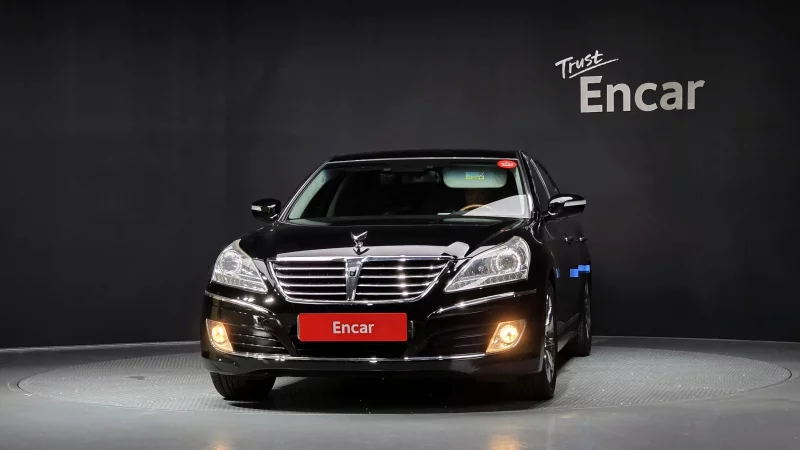 Hyundai Equus