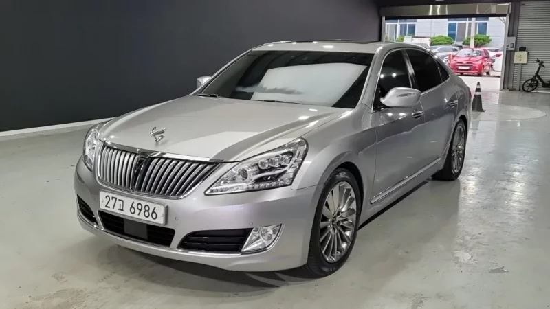 Hyundai Equus