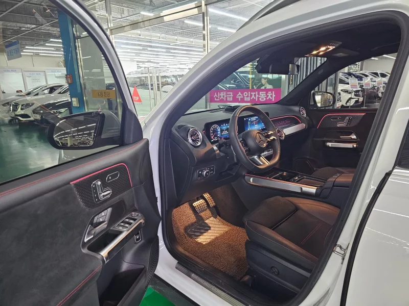 Mercedes-Benz GLB-Class