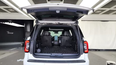 Ford EXPEDITION