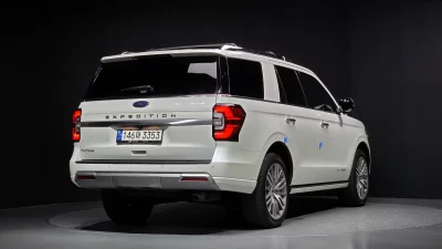 Ford EXPEDITION