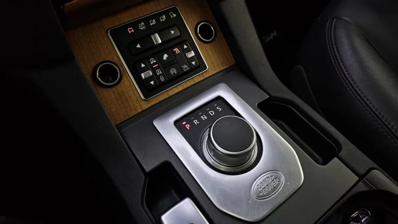 Land Rover DISCOVERY