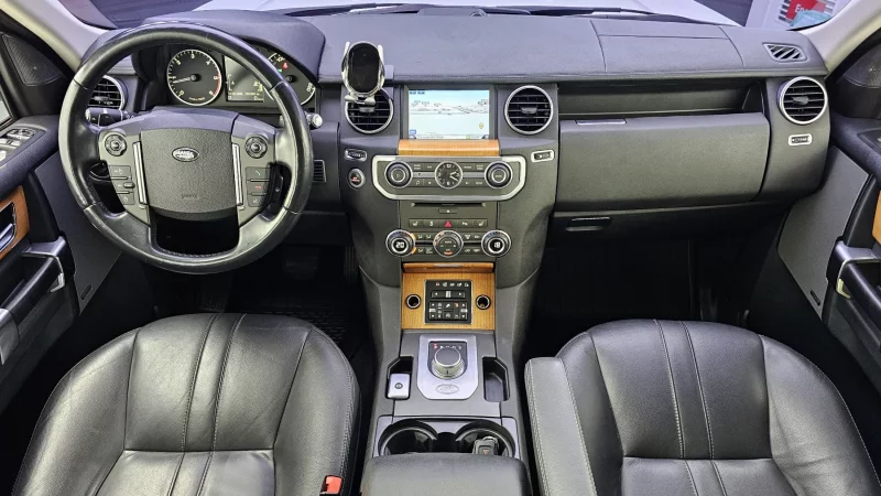 Land Rover DISCOVERY