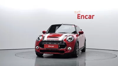 MINI Cooper Convertible