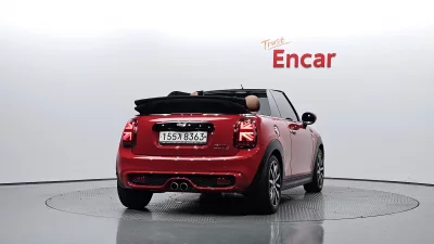 MINI Cooper Convertible
