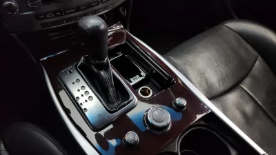 Infiniti M