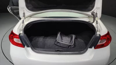 Infiniti M
