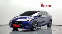 Infiniti Q30
