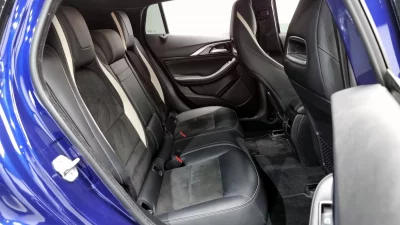 Infiniti Q30