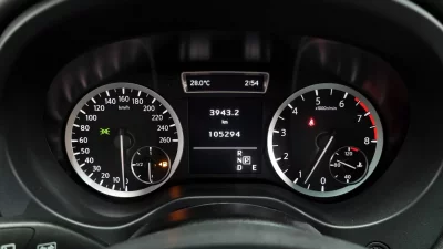 Infiniti Q30