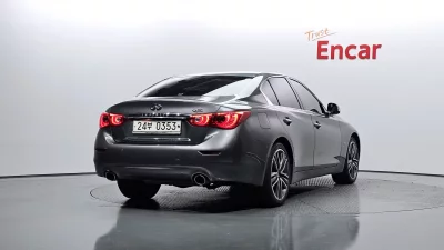 Infiniti Q50