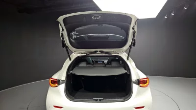 Infiniti Q30