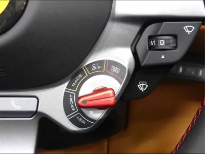 Ferrari 812