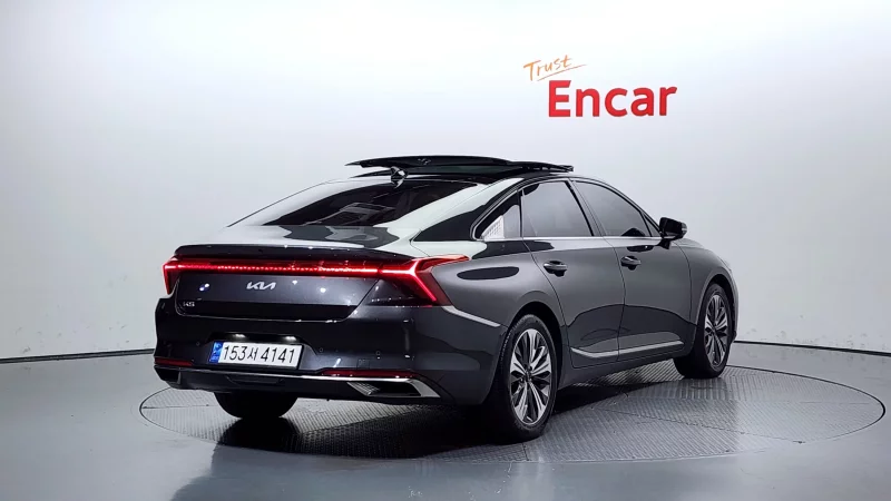 Kia K8