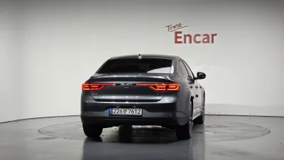 Renault Samsung SM6