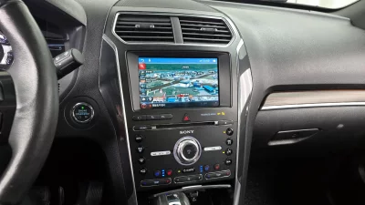 Ford EXPLORER
