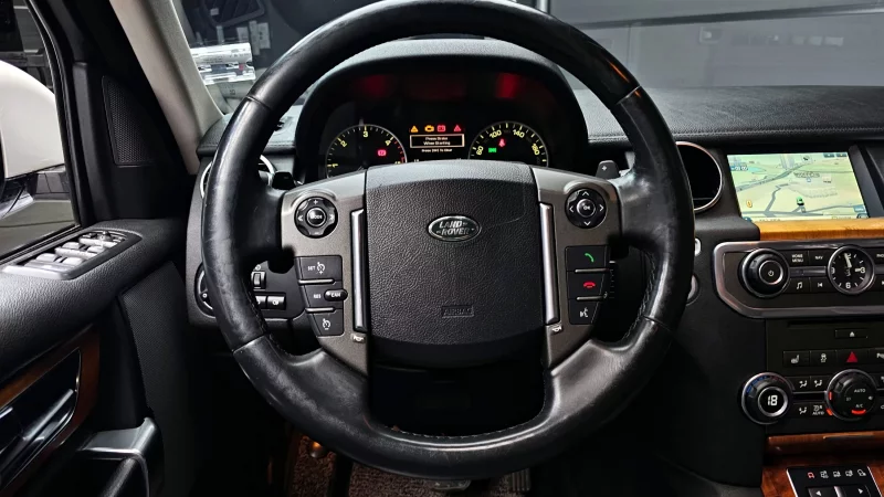 Land Rover DISCOVERY