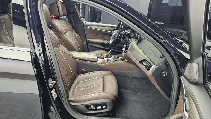 BMW 5-Series