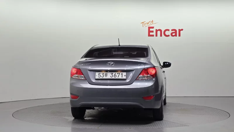 Hyundai Accent