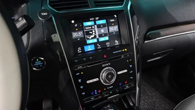 Ford EXPLORER