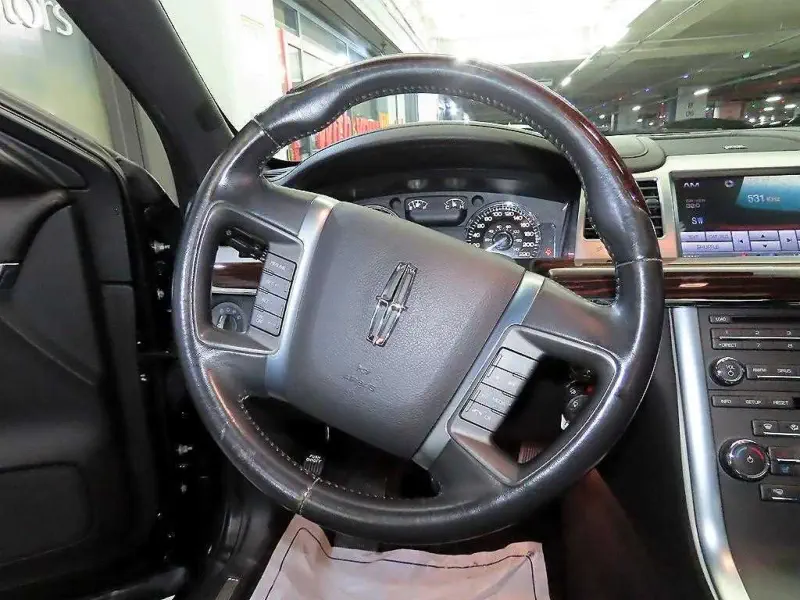 Lincoln MKS