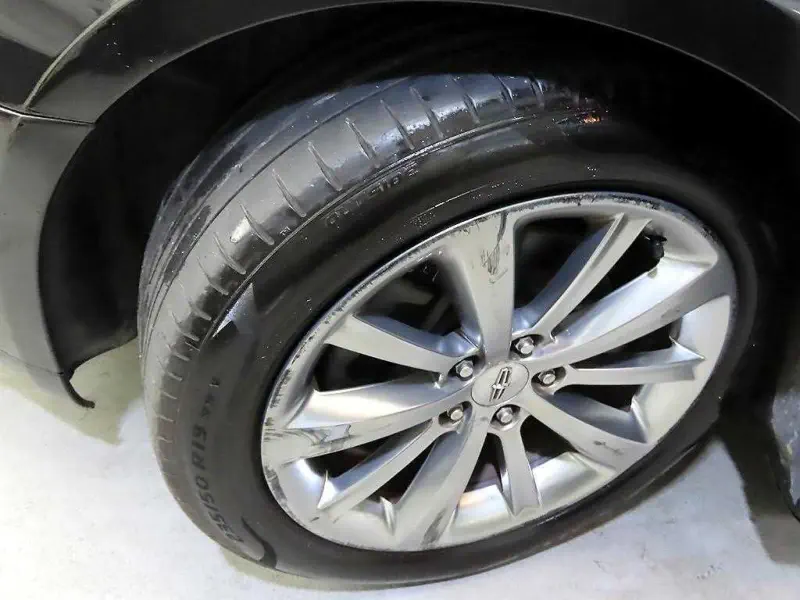 Lincoln MKS