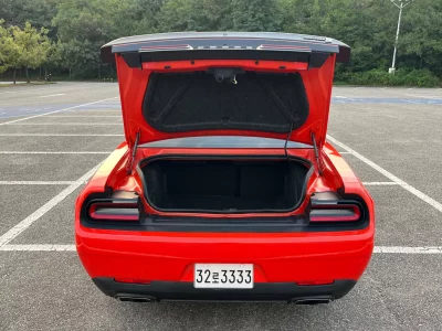 Dodge CHALLENGER