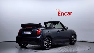 MINI Cooper Convertible