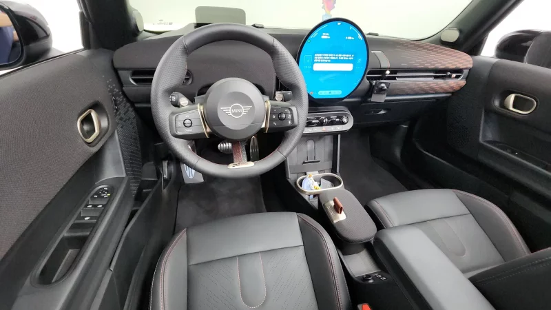 MINI Cooper Convertible