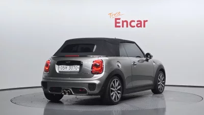 MINI Cooper Convertible