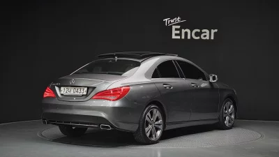 Mercedes-Benz CLA-Class