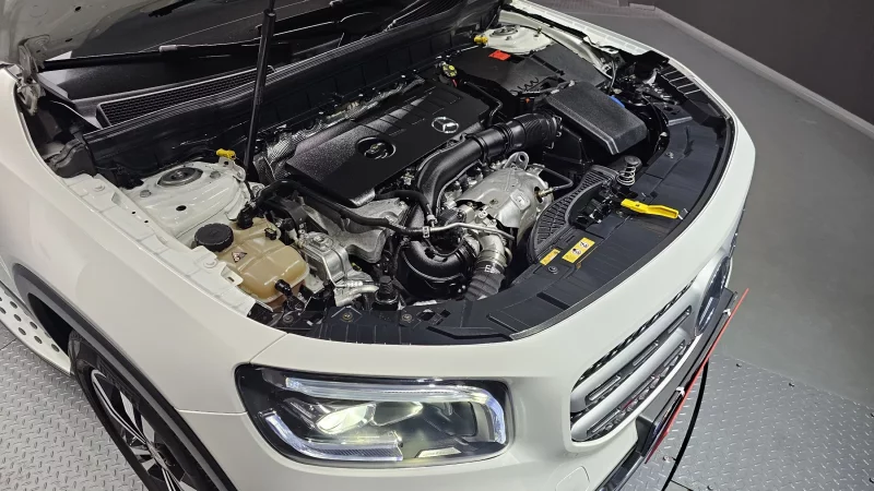 Mercedes-Benz GLB-Class