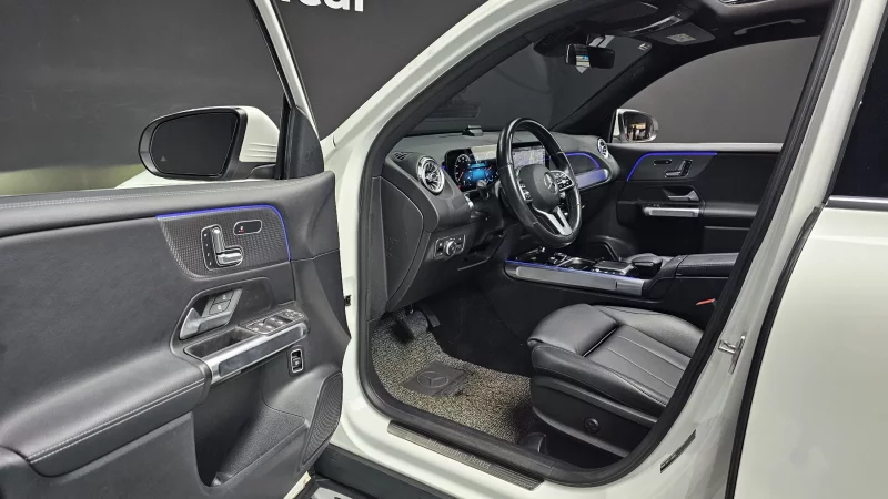 Mercedes-Benz GLB-Class