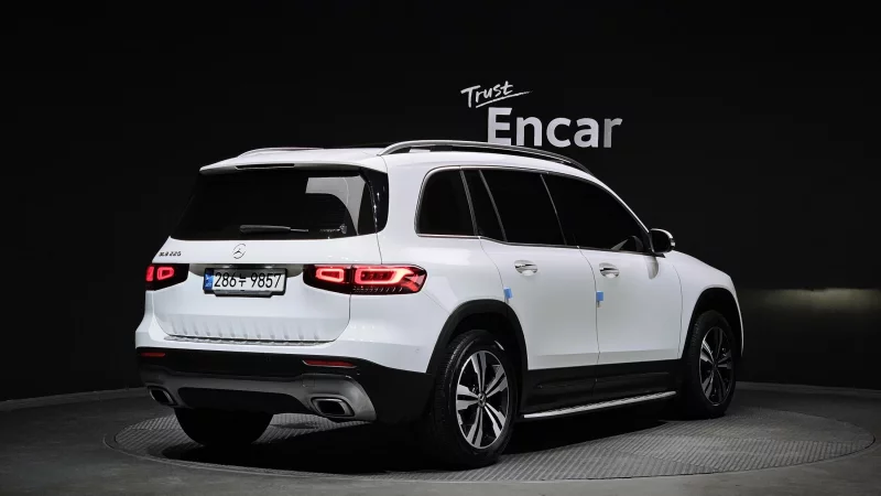 Mercedes-Benz GLB-Class