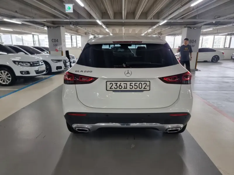 Mercedes-Benz GLA-Class