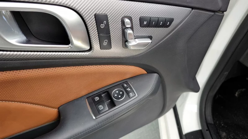 Mercedes-Benz SLC-Class