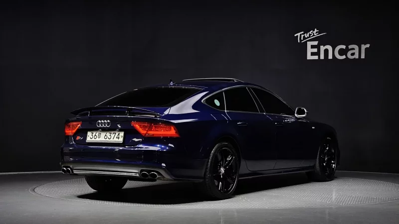 Audi S7